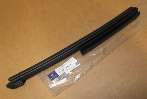 A2077700498 - MERCEDES-BENZ E A207 Front Right Convertible Top Seal A2077700498 ORIGINAL