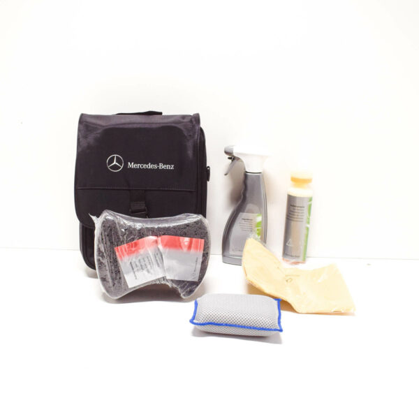 A2119860100 - MERCEDES-BENZ Exterior Cleaning Kit A211986010009 ORIGINAL