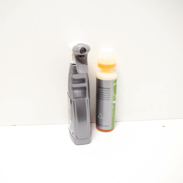 A2119860100 - MERCEDES-BENZ Exterior Cleaning Kit A211986010009 ORIGINAL