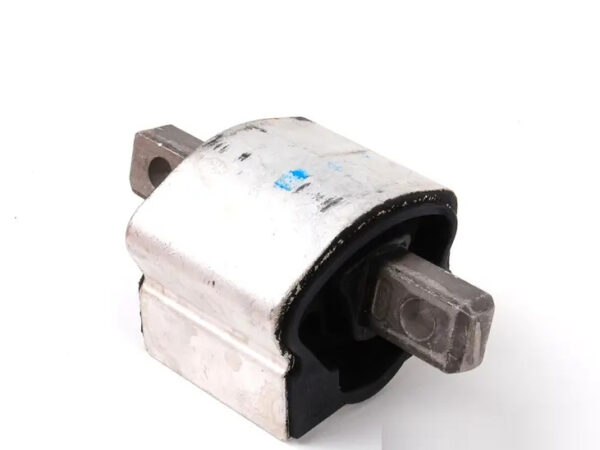 A2122400318 - MERCEDES-BENZ C W203 Rear Engine Mounting Support A2122400318 ORIGINAL