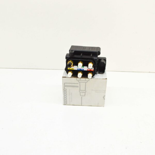 A2123200358 - NEW MERCEDES-BENZ M-CLASS W164 AIR SUSPENSION VALVE A2123200358
