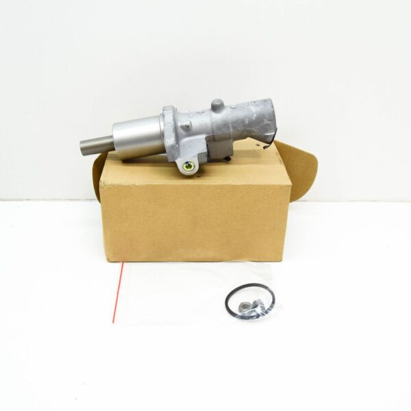 A2124300101 - NEW MERCEDES-BENZ E W212 BRAKE MASTER CYLINDER PARTS KIT RHD A2124300101