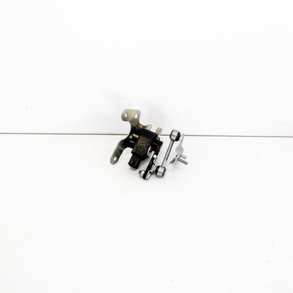 A2129052902 - MERCEDES-BENZ E W212 2.1d 145kW Rear Left Level Sensor A2129052902 ORIGINAL