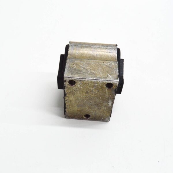A2202402018 - MERCEDES-BENZ S W220 Gearbox Mount A2202402018 2002 ORIGINAL