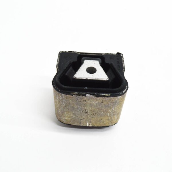 A2202402018 - MERCEDES-BENZ S W220 Gearbox Mount A2202402018 2002 ORIGINAL