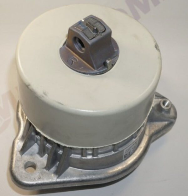 A2222408217 - MERCEDES-BENZ S W222 Front Right Side Engine Mount A2222408217 ORIGINAL