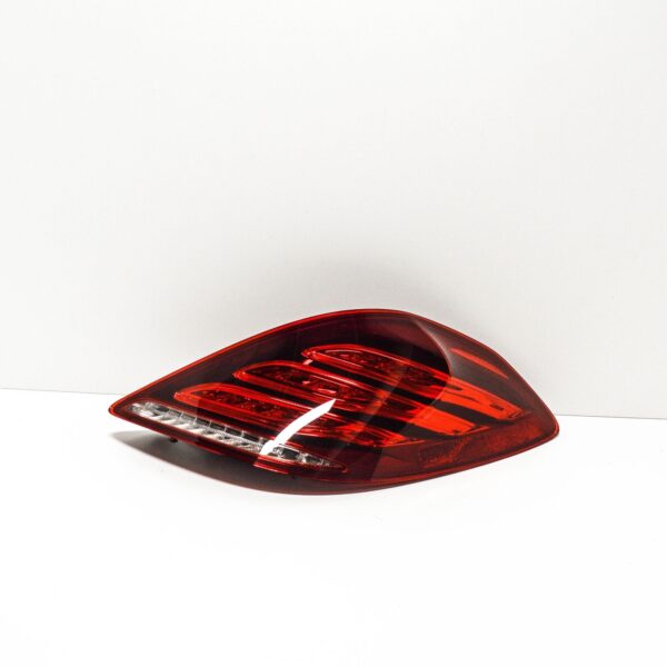 A2229065701 - NEW MERCEDES-BENZ S-CLASS W222 REAR RIGHT TAILLIGHT A2229065701