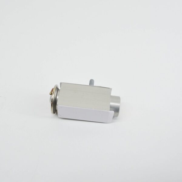 A2308300184 - NEW MB C-CLASS W203 AIR CONDITIONING EXPANSION VALVE A2308300184 ORIGINAL