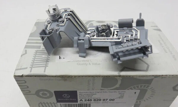 A2468200700 - MERCEDES-BENZ B W246 Rear Left Taillight Bulb Mount A2468200700 ORIGINAL