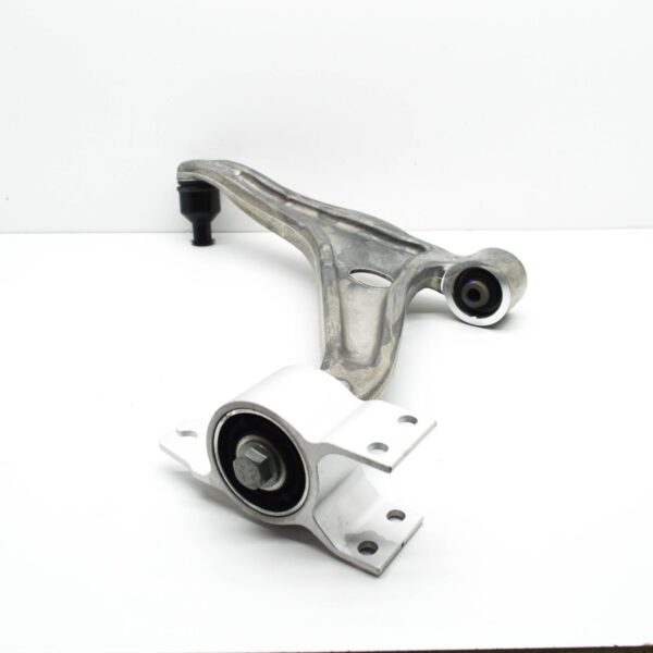 A2473308401 - NEW MERCEDES-BENZ GLA H247 FRONT RIGHT LOWER CONTROL ARM A2473308401