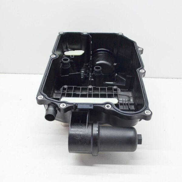 A2473711400 - NEW MERCEDES-BENZ B-CLASS SPORTS TOURER W247 GEARBOX OIL PAN A2473711400