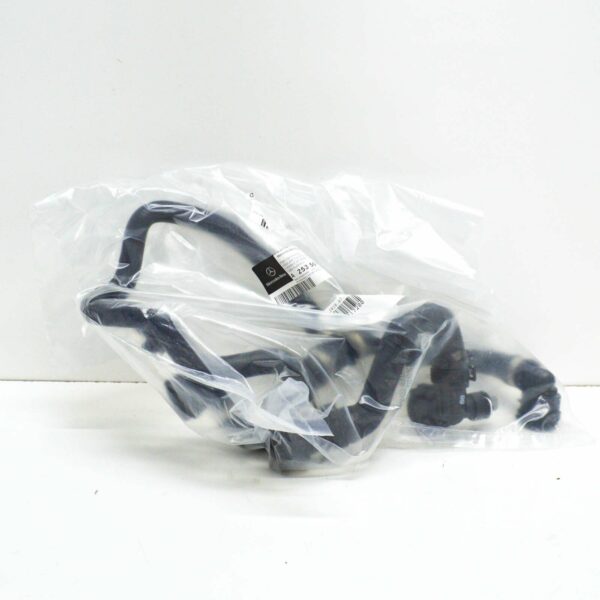 A2535017200 - NEW MERCEDES-BENZ GLC X253 COOLANT HOSE A2535017200 2.0 P 2016