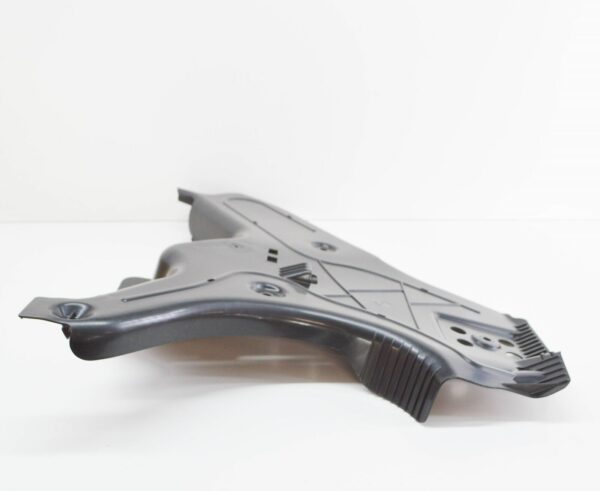 A4478890400 - MB VITO W447 Rear To Right Wheel Arch Splash Guard  A4478890400 ORIGINAL