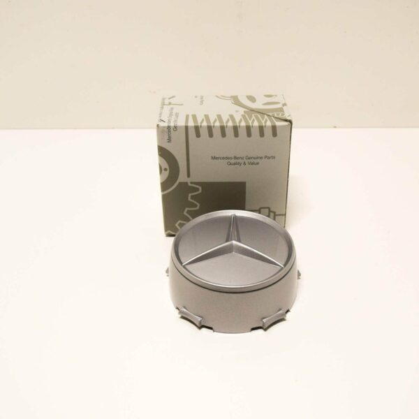 A6014010325 - MERCEDES-BENZ SPRINTER 905 Wheel Hub Cap A6014010325 ORIGINAL