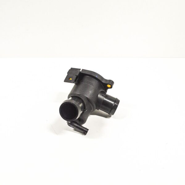 A6512000715 - MERCEDES BENZ B W246 Engine  Thermostat Housing A6512000715 ORIGINAL