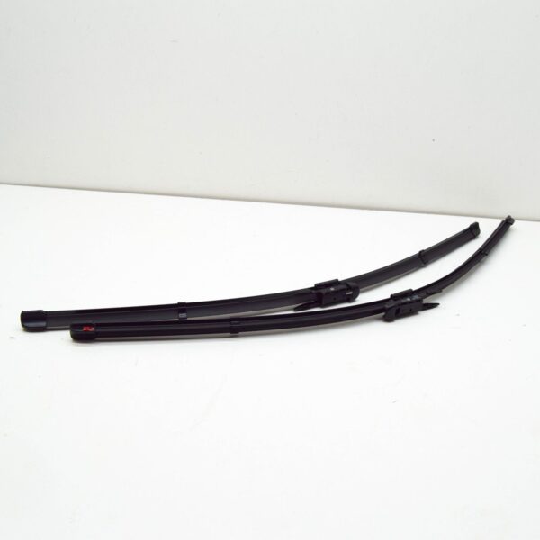 A9068201000 - NEW MERCEDES-BENZ SPRINTER 906 FRONT WIPER BLADE SET LHD A9068201000 ORIGINAL