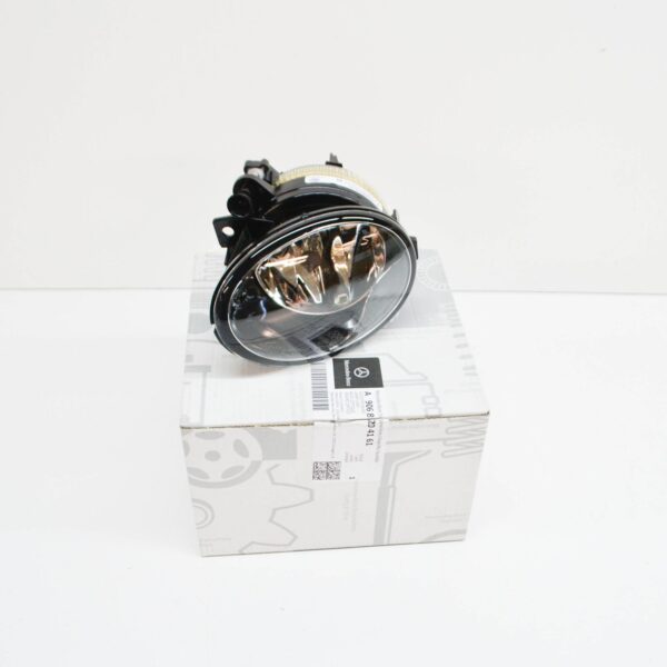 A9068204161 - NEW MERCEDES-BENZ W906 FRONT FOG HEADLIGHT RIGHT A9068204161