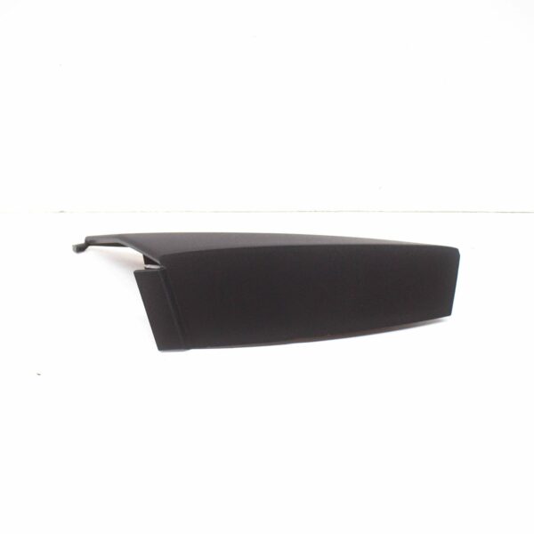 A9106900100 - MB 907 Front Right Fender Wheel Protective A91069001009K83 ORIGINAL