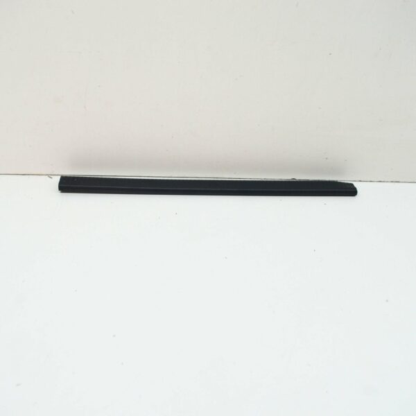 CLB500061 - LR RANGE ROVER SPORT L320 Rear Wheel Arch Protection Strip CLB500061 ORIGINAL