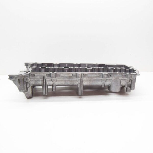 JDE37028 - JAGUAR F-PACE X761 Camshaft Cover JDE37028 ORIGINAL