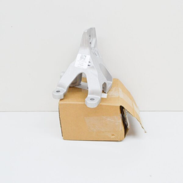JDE40333 - JAGUAR XF X260 Right Side Engine Mounting Bracket JDE40333 ORIGINAL