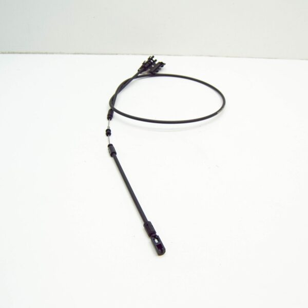 LR013888 - LAND ROVER DISCOVERY 4 L319 Hood Release Cable LR013888 ORIGINAL