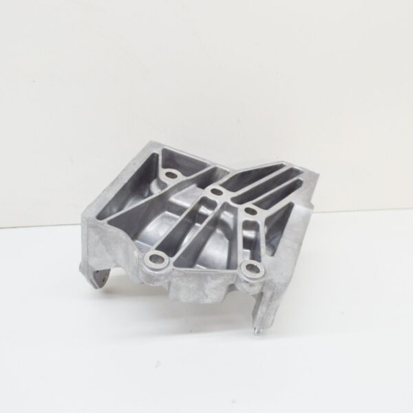 LR032360 - LAND ROVER RANGE ROVER EVOQUE L538 Drive Shaft Bracket  LR032360 ORIGINAL