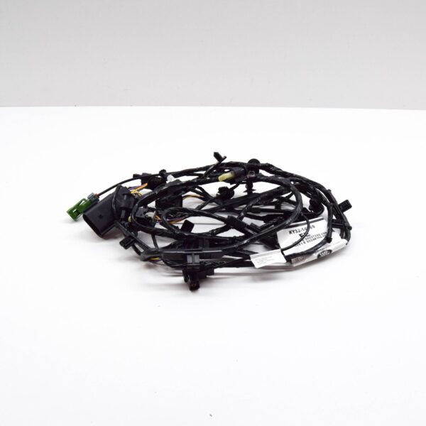 LR127558 - LR DISCOVERY V L462 Front Parking Sensor Wiring Harness LR127558 ORIGINAL