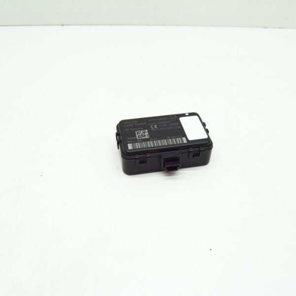 LR143239 - LR RR VELAR L560 Rear Radio Remote Control Receiver LR143239 ORIGINAL