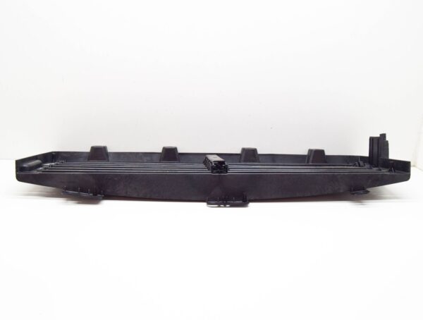 LR181549 - LR RR VELAR L560 Lower Outer Radiator Control Shutter LR181549 ORIGINAL