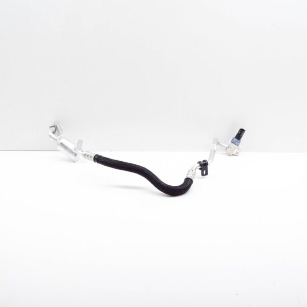T4K19677 - JAGUAR I-PACE X590 A/C Refrigerant Discharge Hose T4K19677 ORIGINAL