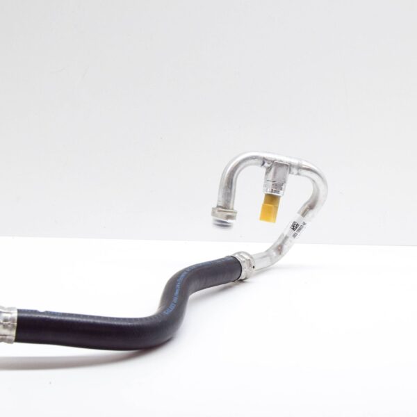 T4K19719 - JAGUAR I-PACE X590 A/C Refrigerant Inlet Hose T4K19719 ORIGINAL