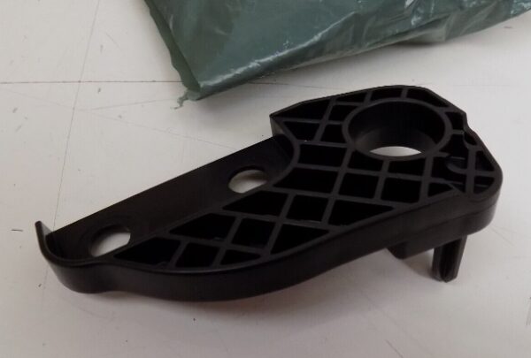T4K6177 - JAGUAR I-PACE X590 Right Headlight Mount Bracket T4K6177 ORIGINAL
