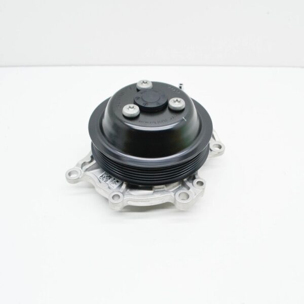 0PB121005C - 2020 Porsche 911 992 Carrera Engine Coolant Pump 0PB121005C NEW GENUINE