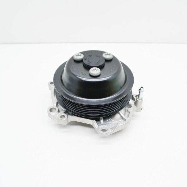 0PB121005C - 2020 Porsche 911 992 Carrera Engine Coolant Pump 0PB121005C NEW GENUINE