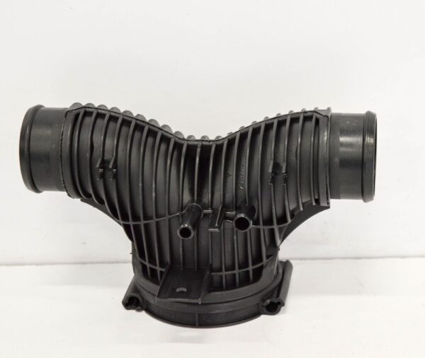 7PP145770 - Porsche Panamera 971 Intercooler Pressure Tube 7PP145770 NEW GENUINE