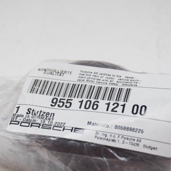 95510612100 - Porsche Cayenne 9PA Engine Coolant Thermostat Housing 95510612100 NEW GENUINE