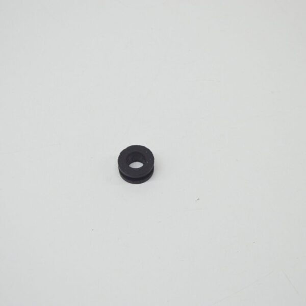95511063800 - Porsche Cayenne 9PA engine cover grommet 95511063800, NEW, ORIGINAL