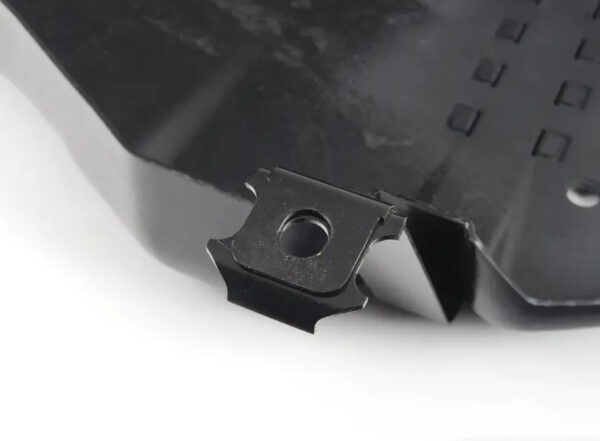 95520133201 - Porsche Cayenne 9pa Left Fuel Tank Cover 95520133201 NEW