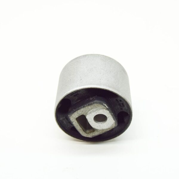 95834933790 - PORSCHE CAYENNE 92A Front Rearward Differential Mount 958343933790 NEW GENUINE