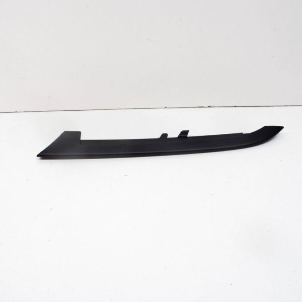 958505686109B9 - Porsche 92a front right upper radiator grille insert 958505686109B9 NEW