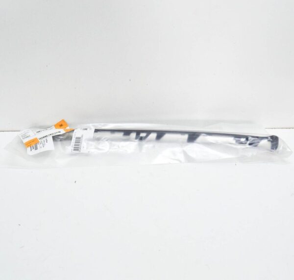 958505952509B9 - Porsche Cayenne 92A Front Bumper Right End Cover 958505952509B9 NEW GENUINE