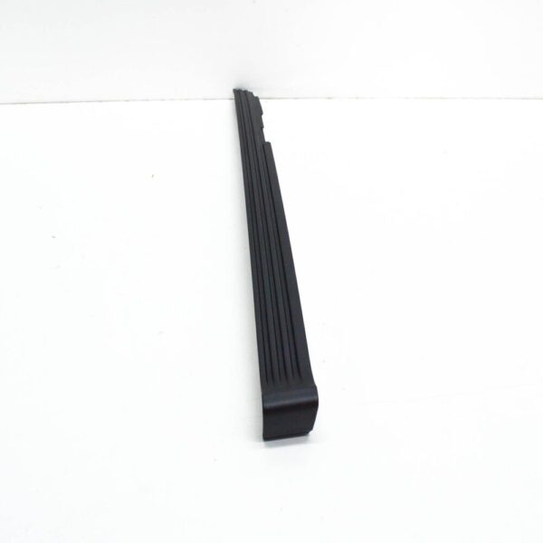 958505952509B9 - Porsche Cayenne 92A Front Bumper Right End Cover 958505952509B9 NEW GENUINE