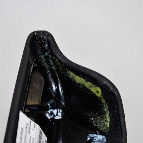 9585553730021U - PORSCHE Cayenne 92A armrest for the rear left door 998553730021U mint condition