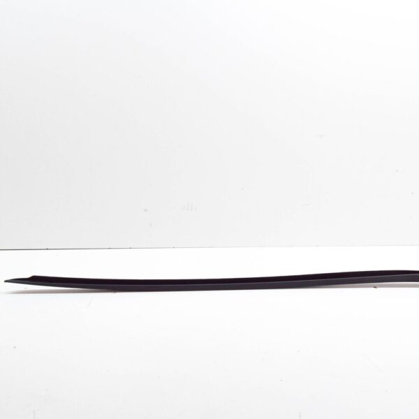 958559328019B9 - PORSCHE CAYENNE 92A Front Windshield Right Vertical Molding 958559328019B9 NEW