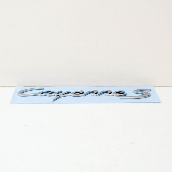 958559676000C1 - Porsche Cayenne 9PA Rear Emblem Badge 958559676000C1 NEW GENUINE