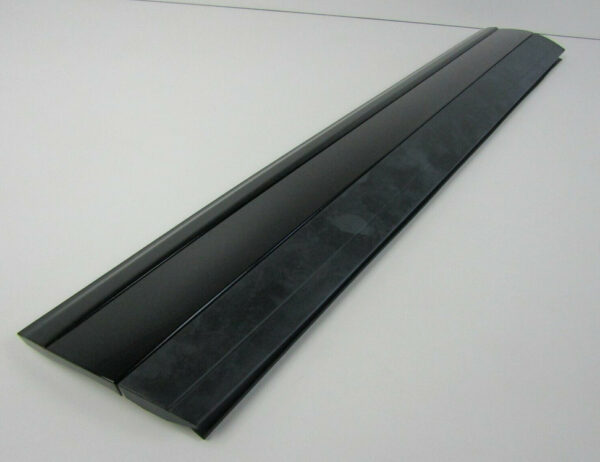 95855978713G2X - Porsche Cayenne 92A door strip front left bottom 99855978713G2X NEW ORIGINAL