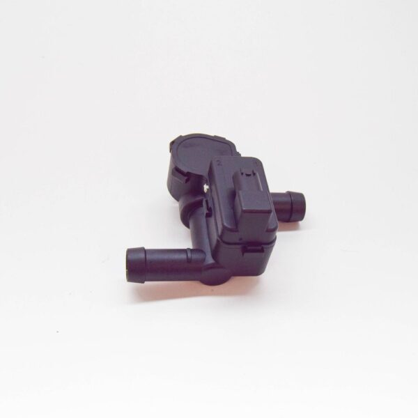 95857281000 - PORSCHE CAYENNE 92A Heater Valve 95857281000 NEW