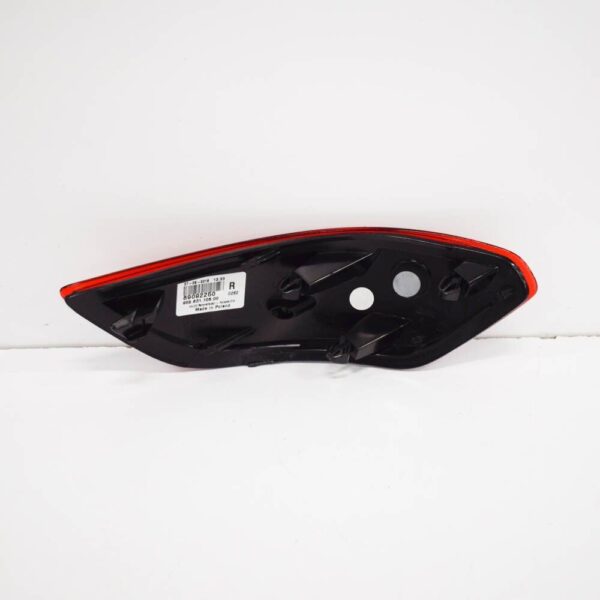 95863110600 - Porsche Cayenne 92A Rear Bumper Right Reflector 958945106 NEW GENUINE +