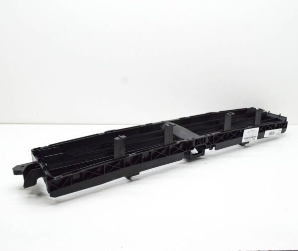 95B121257GY - Porsche Macan 95b external ventilation flap 95B1257KY NEW